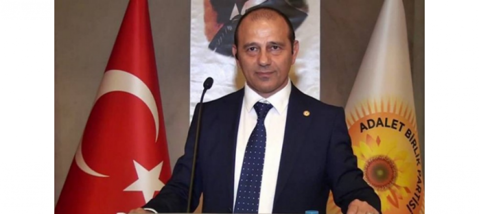 İrfan Uzun: Demokrasi Mahkeme Salonlarında Değil Sandıkta Kurulur - GÜNDEM - İnternetin Ajansı
