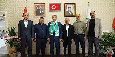 Iğdır FK’dan üniversiteye forma dostluğu